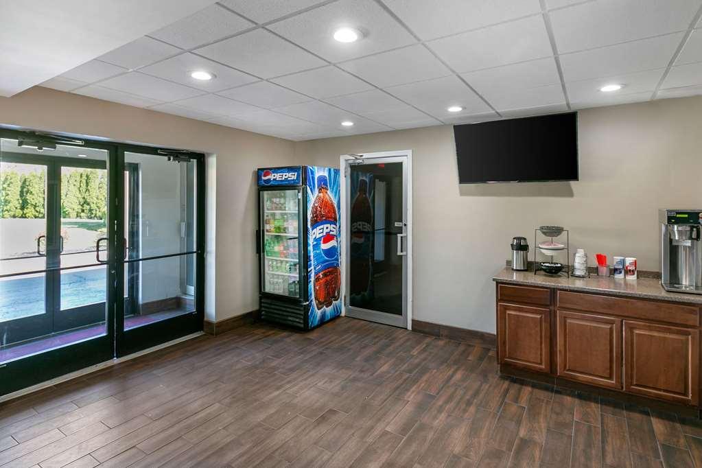 Knights Inn Bristol Levittown Interior foto