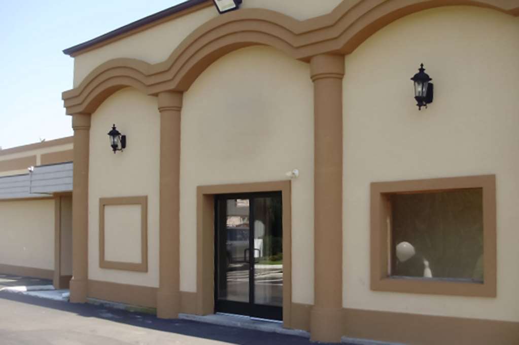 Knights Inn Bristol Levittown Exterior foto
